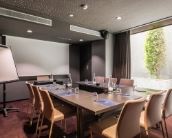 Hotel with meeting room in Barcelona